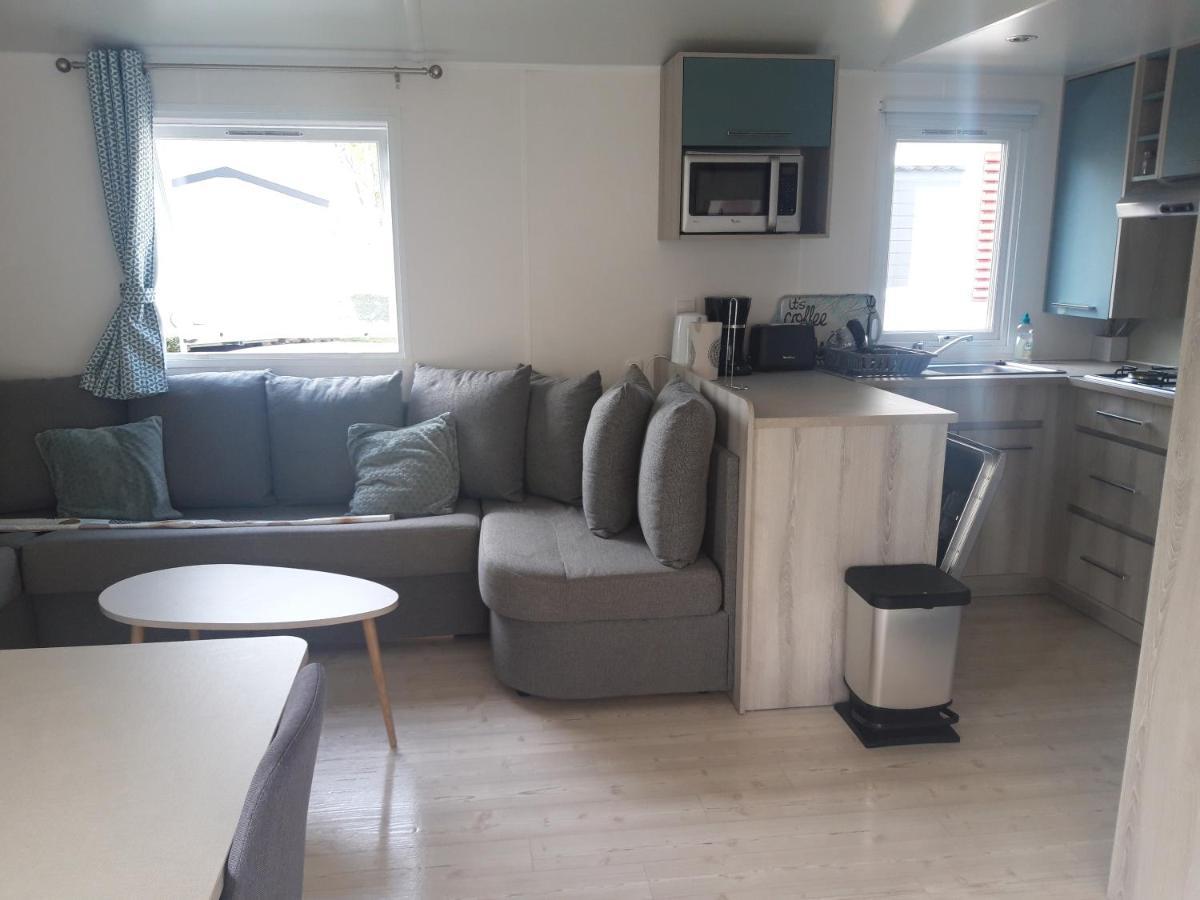 Mobil 6/8 Places Campsite Vias
